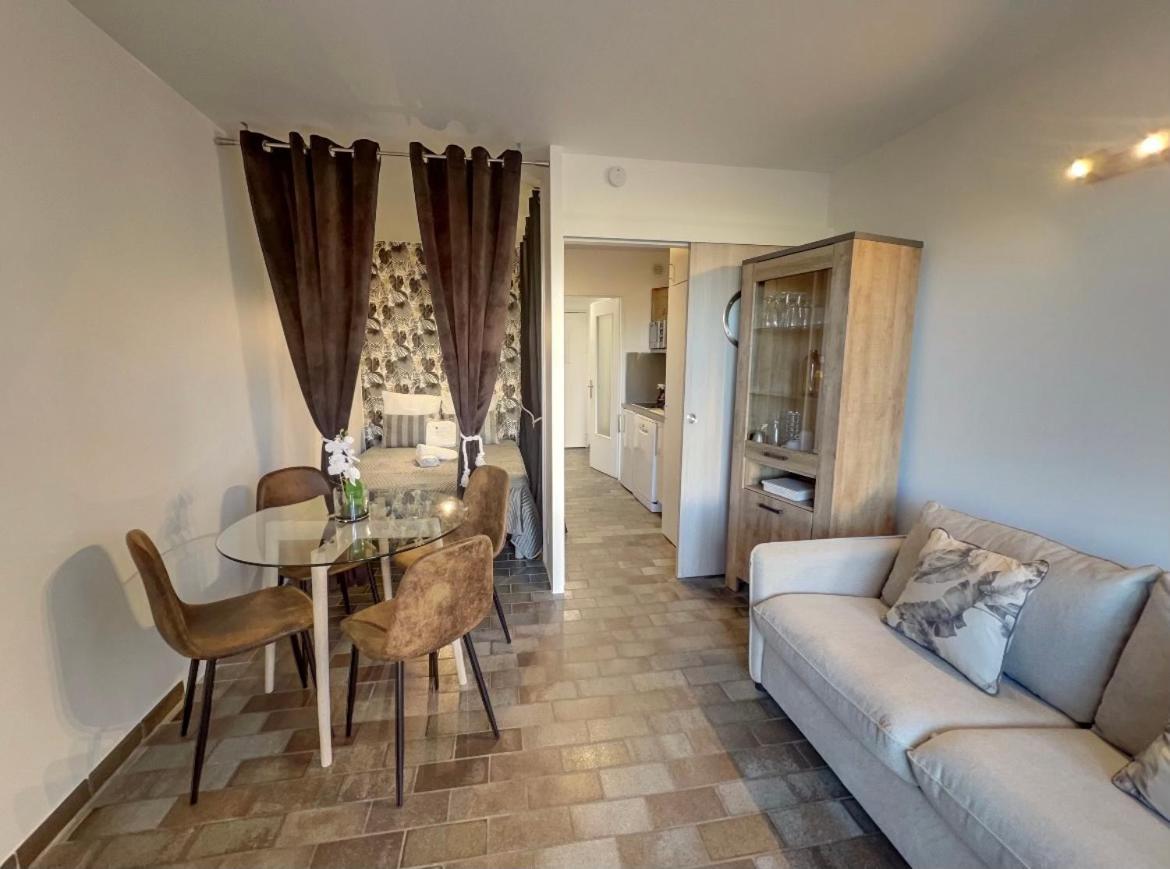 "Les Voiles" Hyeres Apartman Kültér fotó