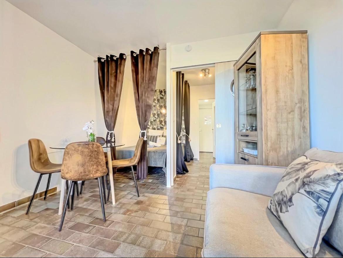 "Les Voiles" Hyeres Apartman Kültér fotó